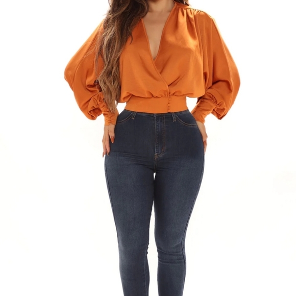 Beautiful Fashion Nova Blouse - Picture 3 of 3